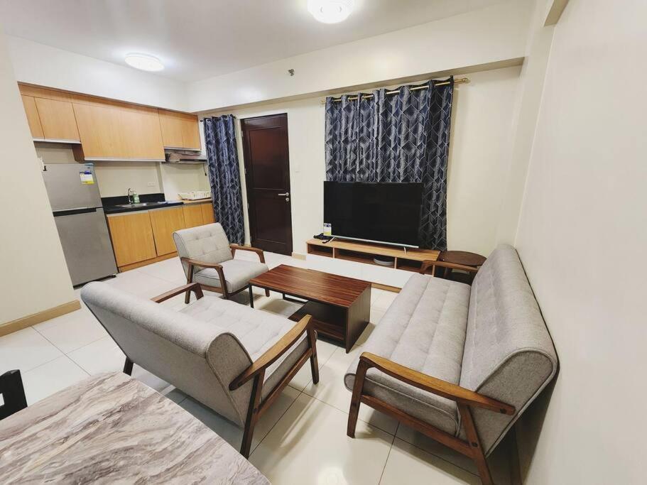 2Br Northpoint Condo Free Airport Pick Up For 3 Nights Stay Or More Davao Exterior photo